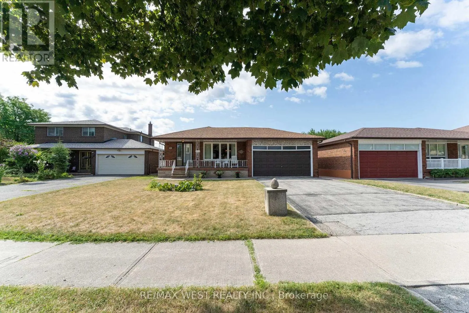 125 HONEYWOOD ROAD