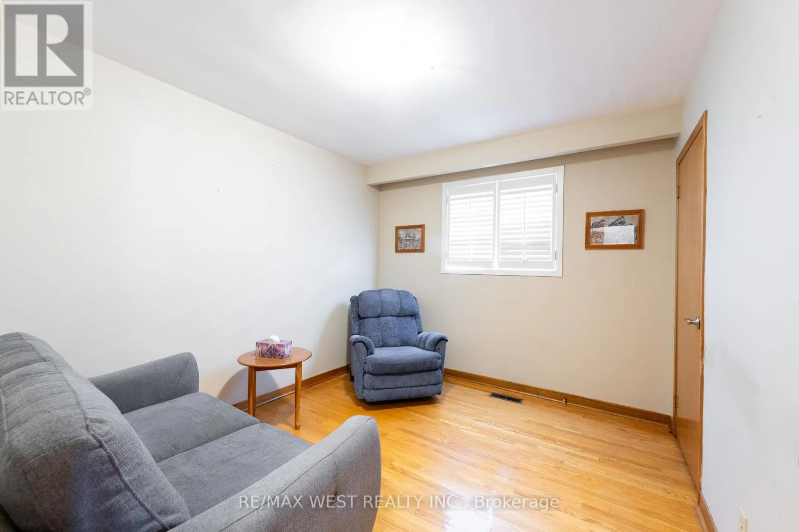 125 HONEYWOOD ROAD