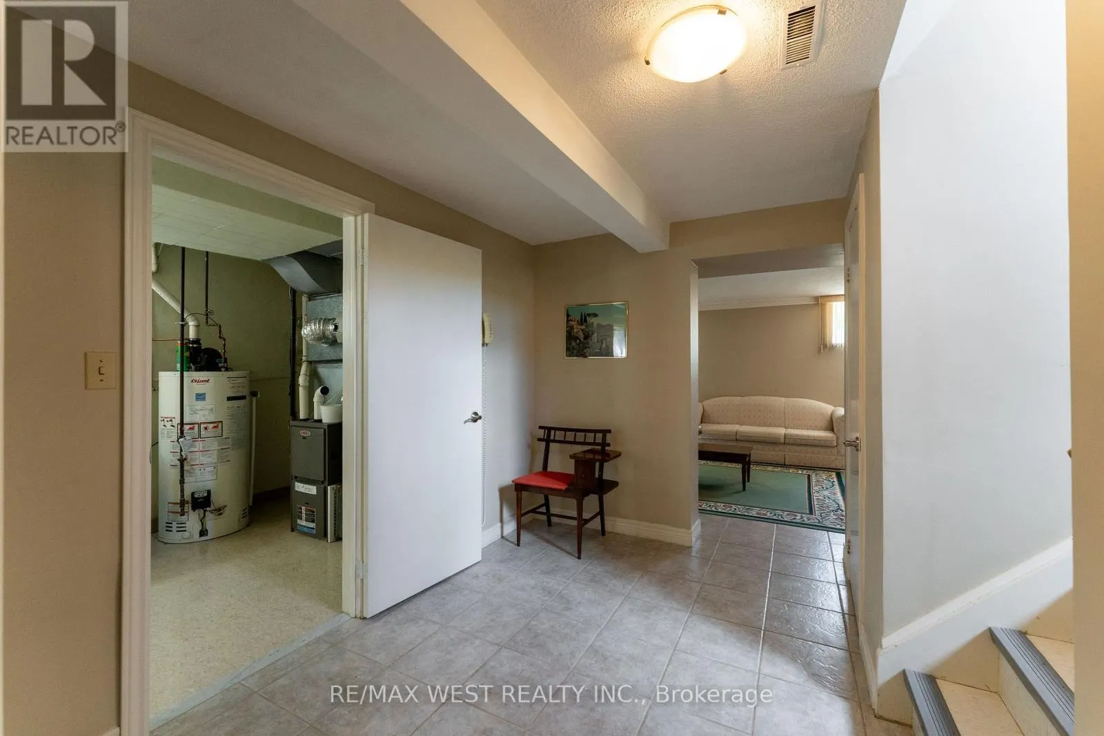 125 HONEYWOOD ROAD