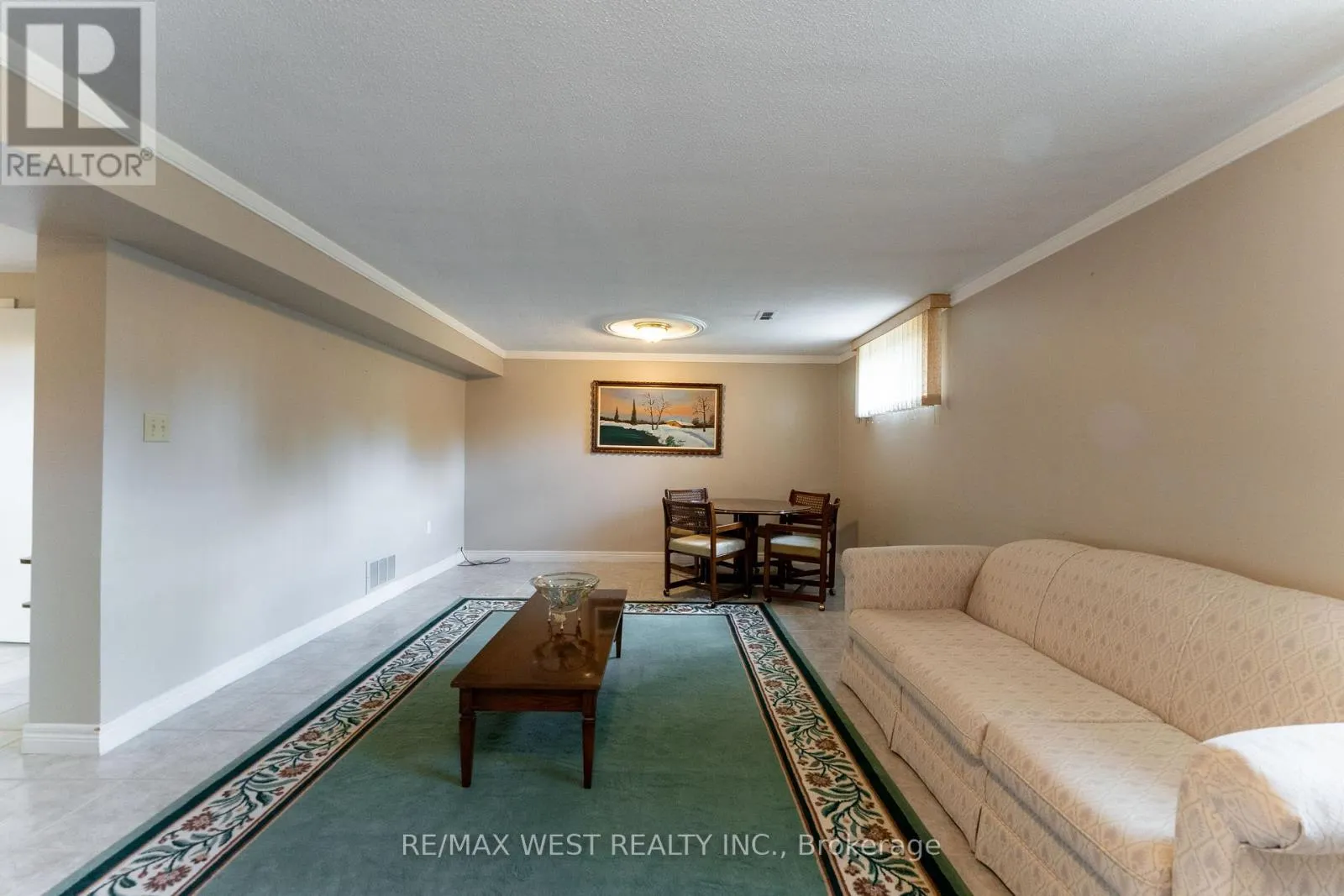 125 HONEYWOOD ROAD