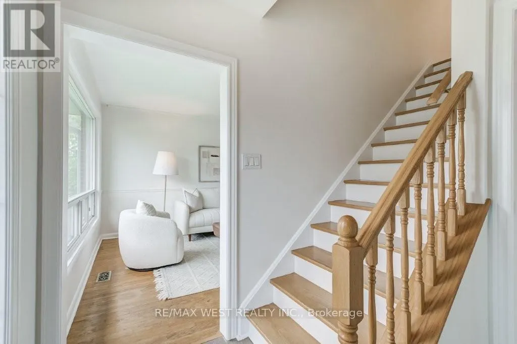 47 BREADNER DRIVE