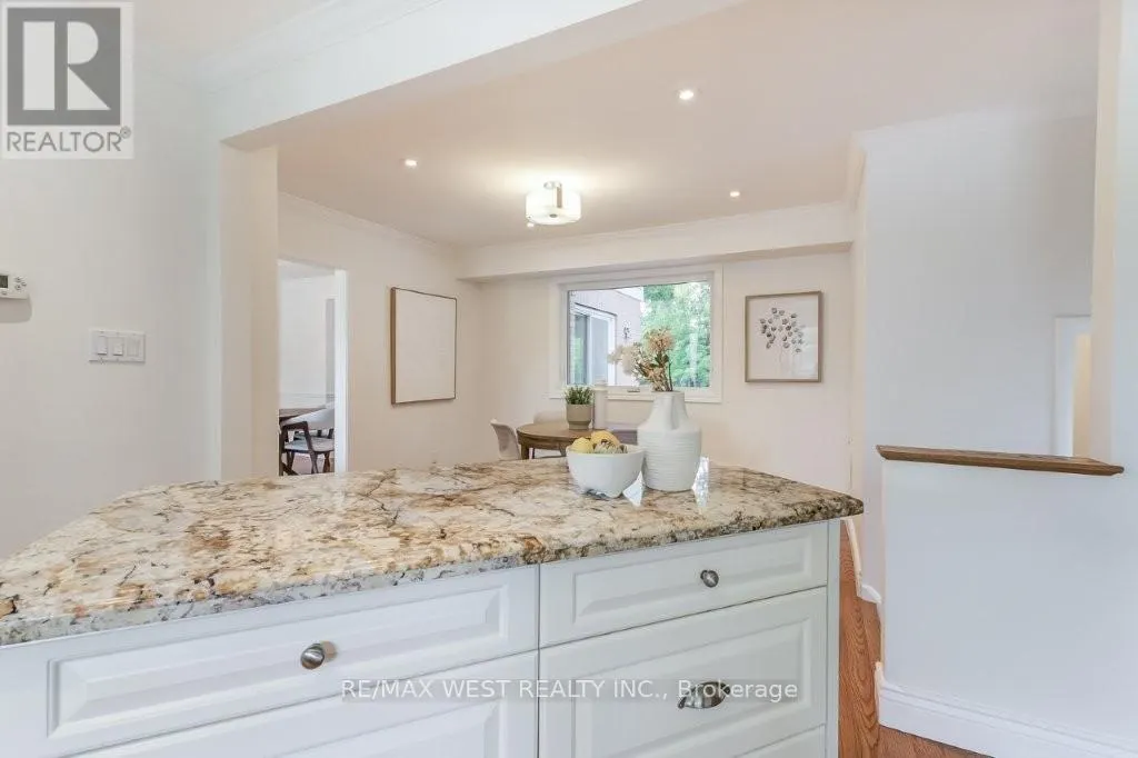47 BREADNER DRIVE