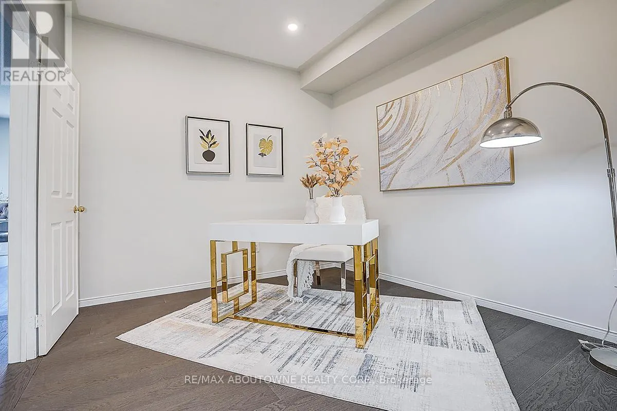 56 - 1130 CAWTHRA ROAD