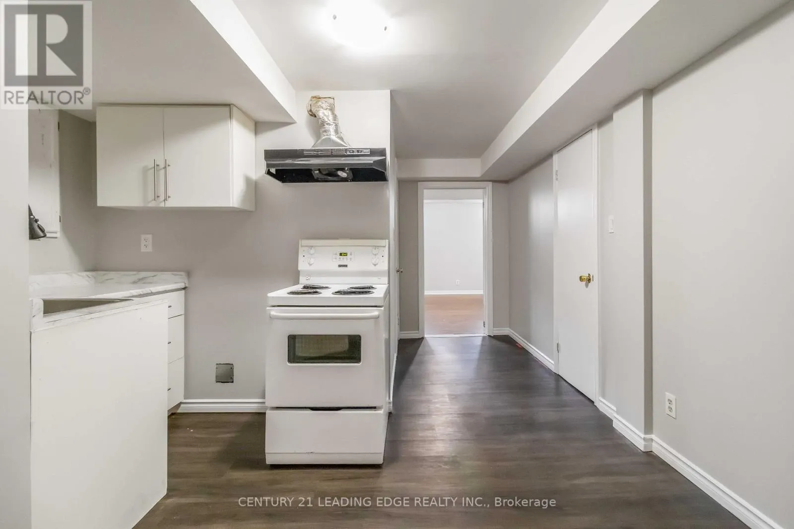 286 FERNFOREST DRIVE