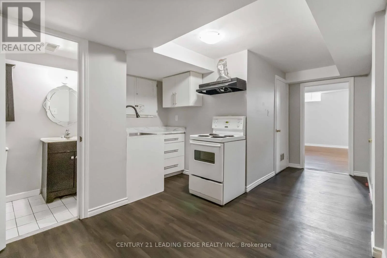 286 FERNFOREST DRIVE