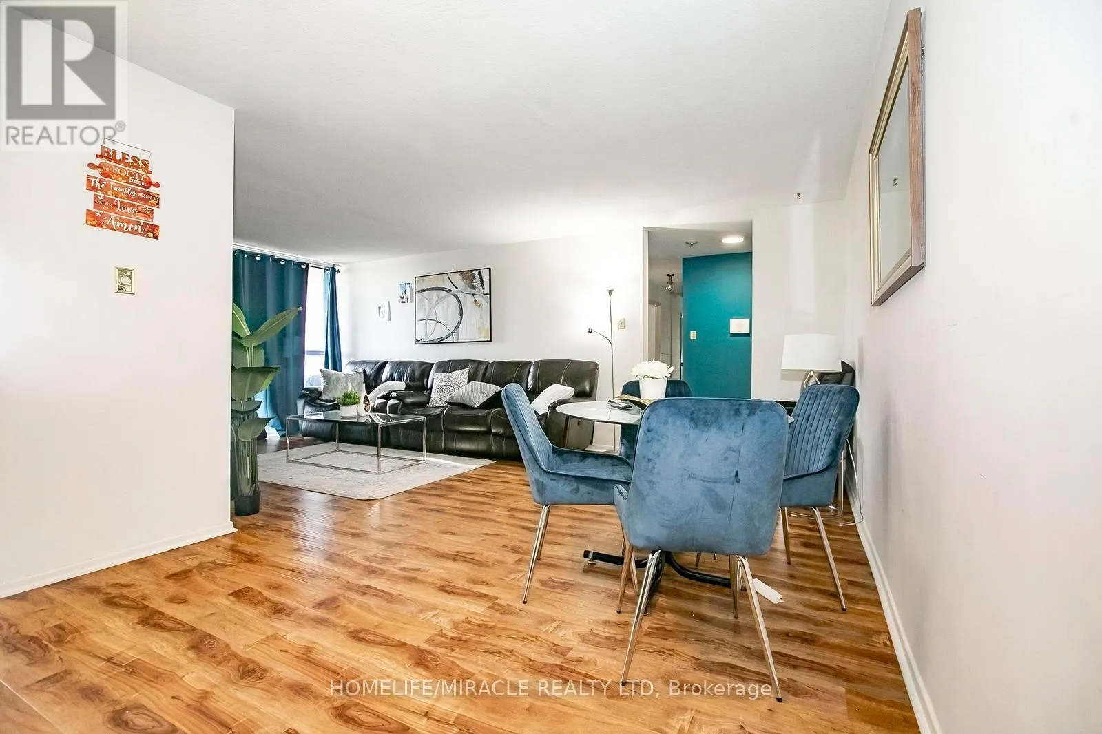 1610 - 15 KENSINGTON ROAD