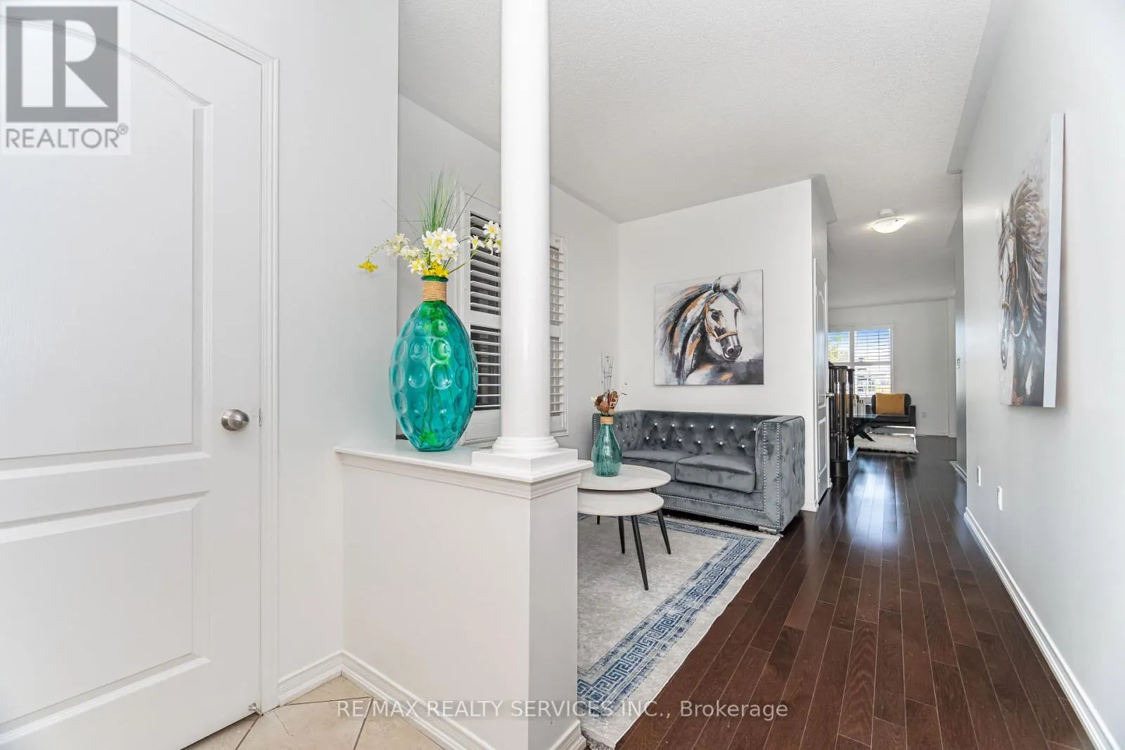 27 SUSSEXVALE DRIVE