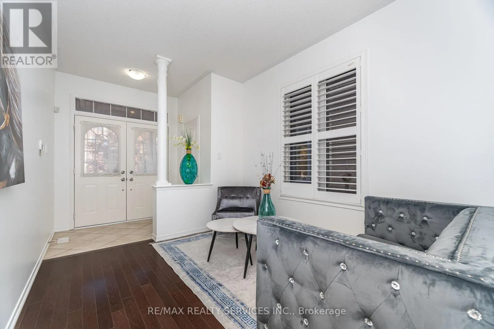 27 SUSSEXVALE DRIVE