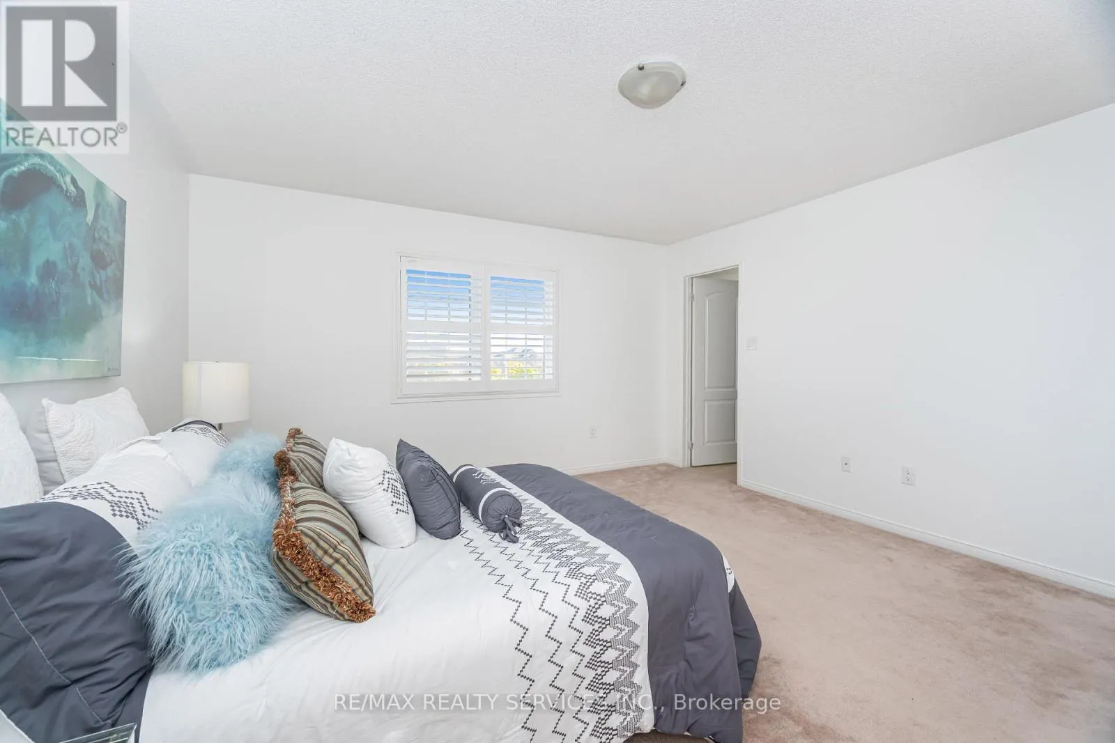 27 SUSSEXVALE DRIVE