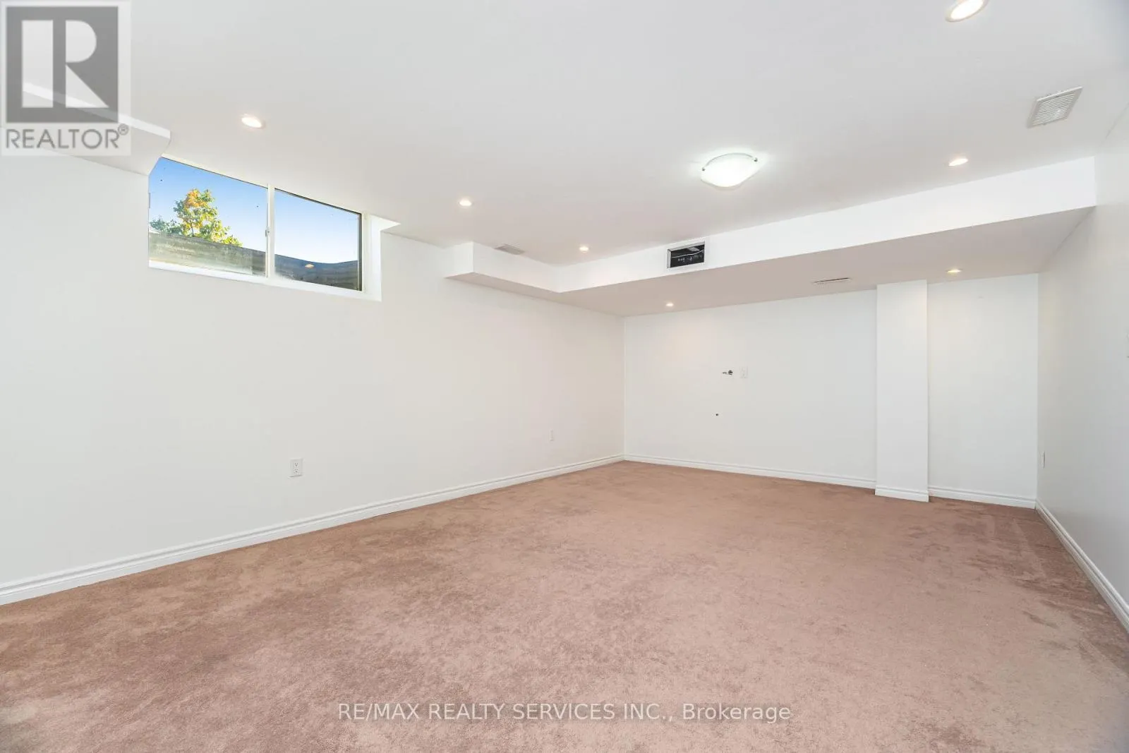 27 SUSSEXVALE DRIVE