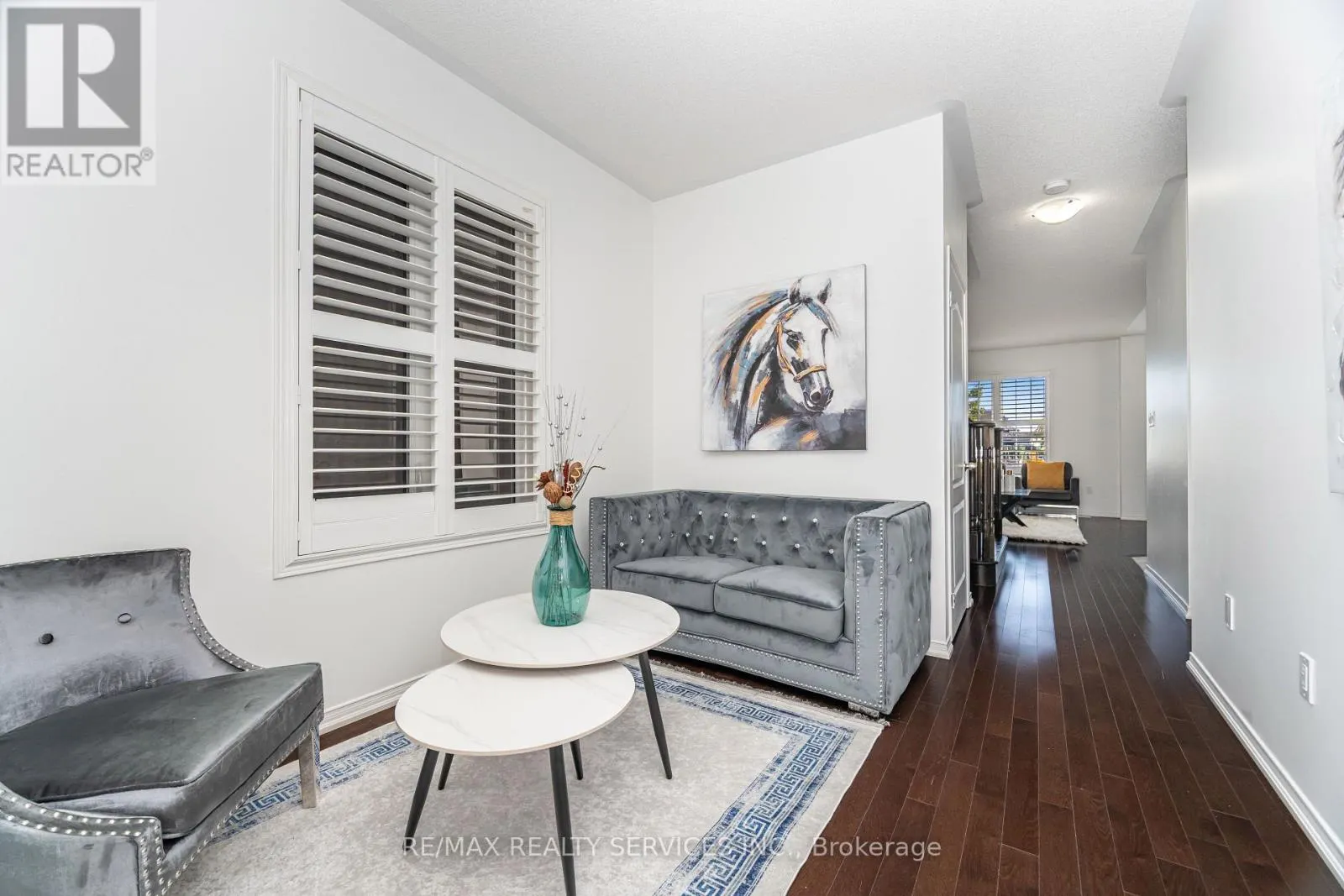27 SUSSEXVALE DRIVE