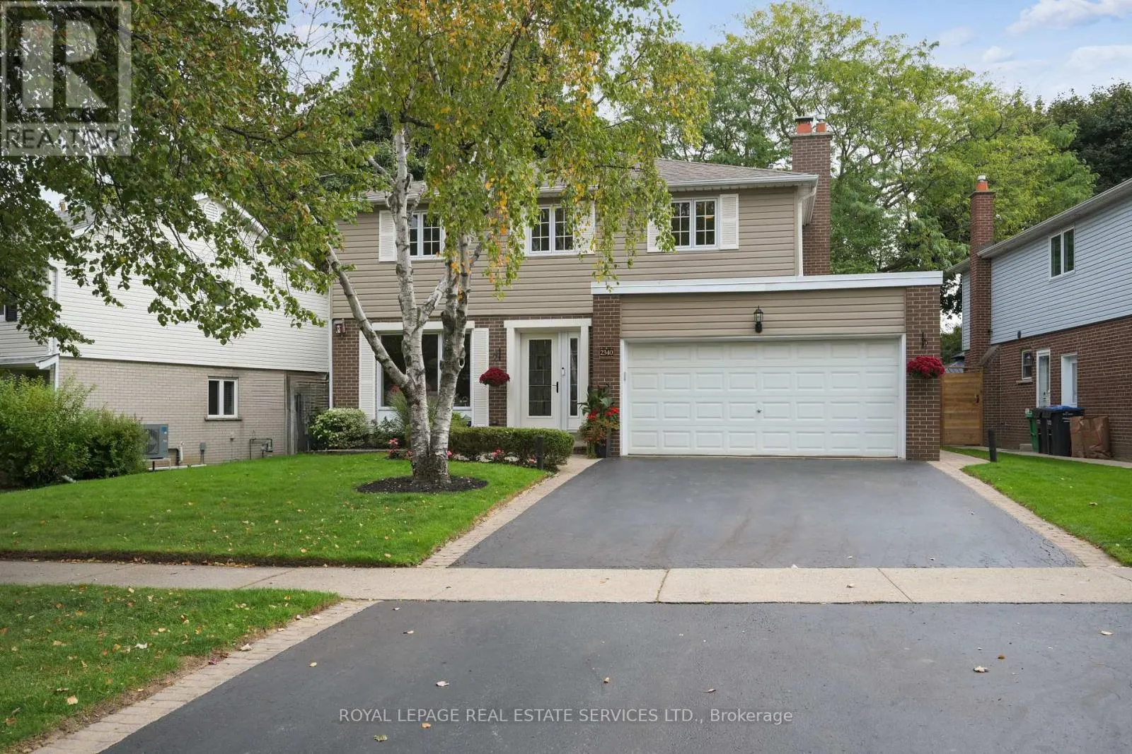 2340 HOMELANDS DRIVE