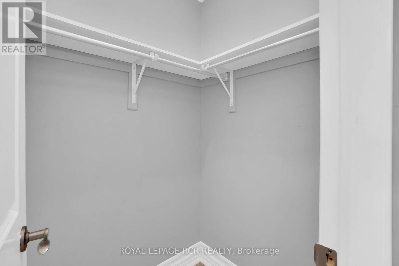 403 - 60 ANN STREET