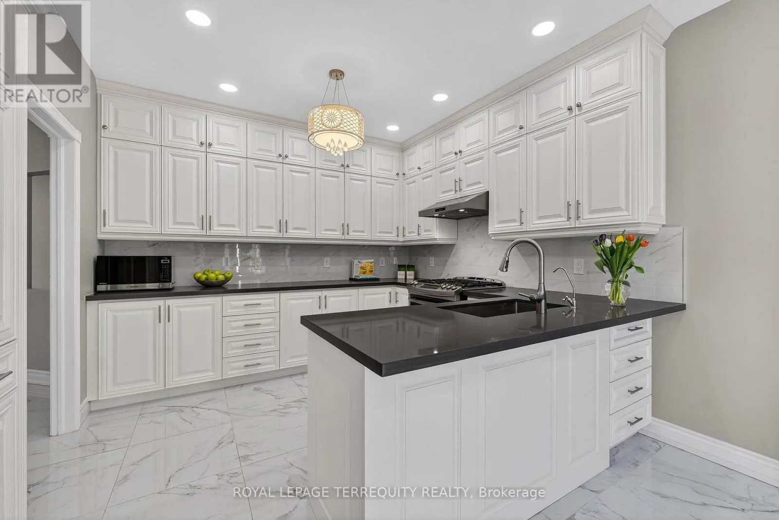 3108 EDEN OAK CRESCENT