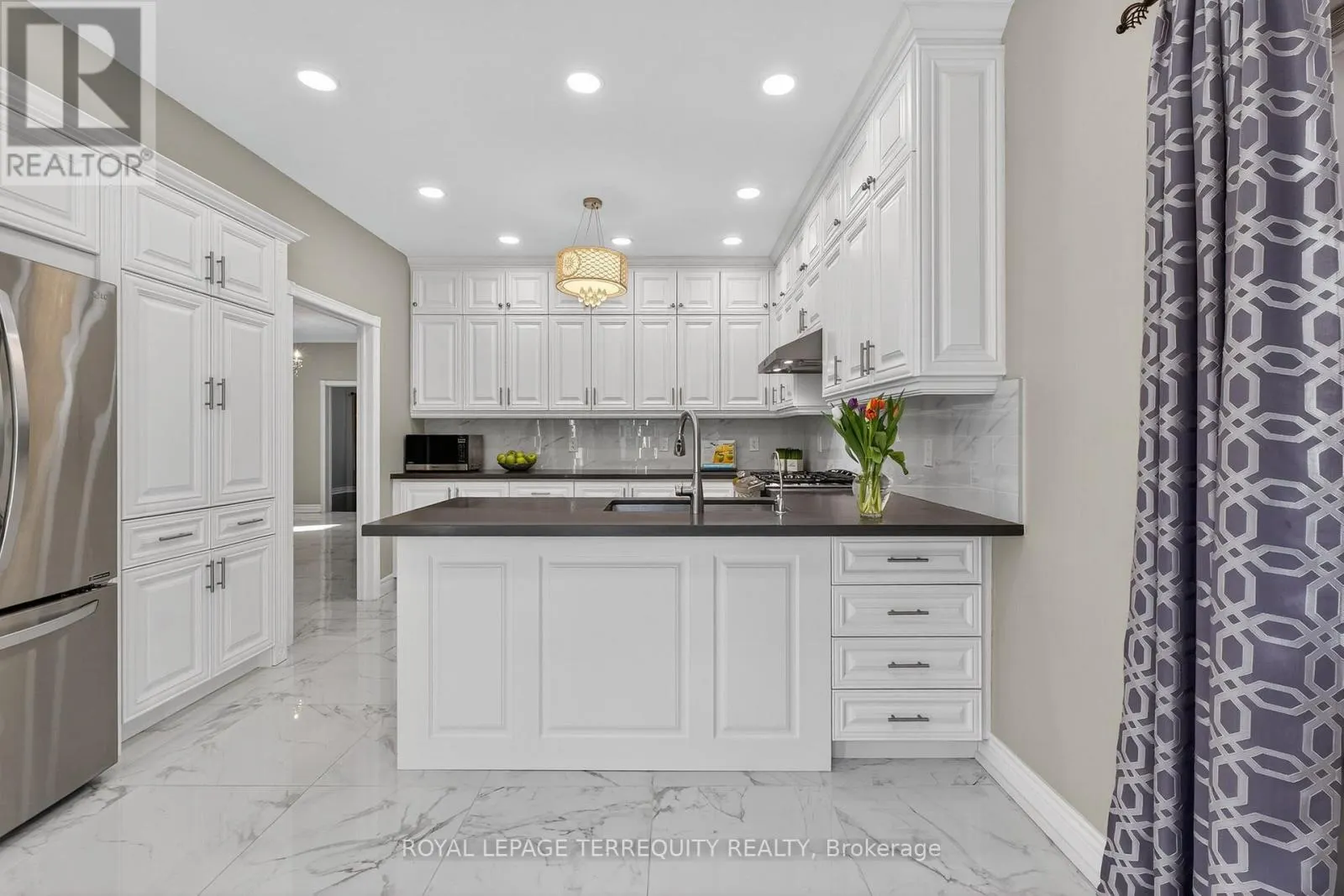 3108 EDEN OAK CRESCENT