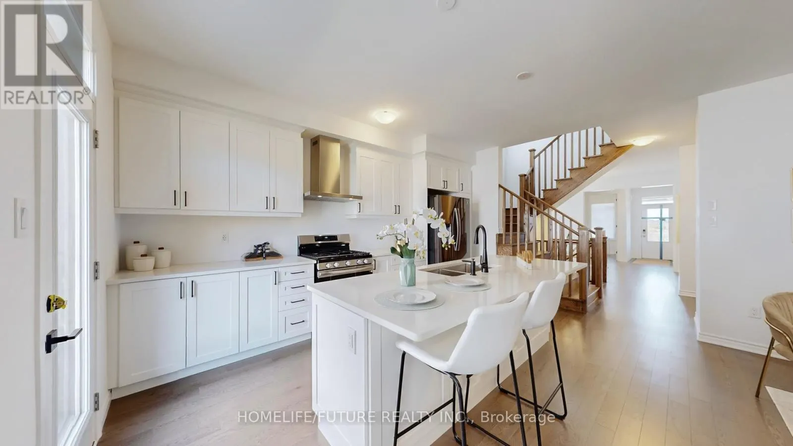 338 MARIGOLD COURT