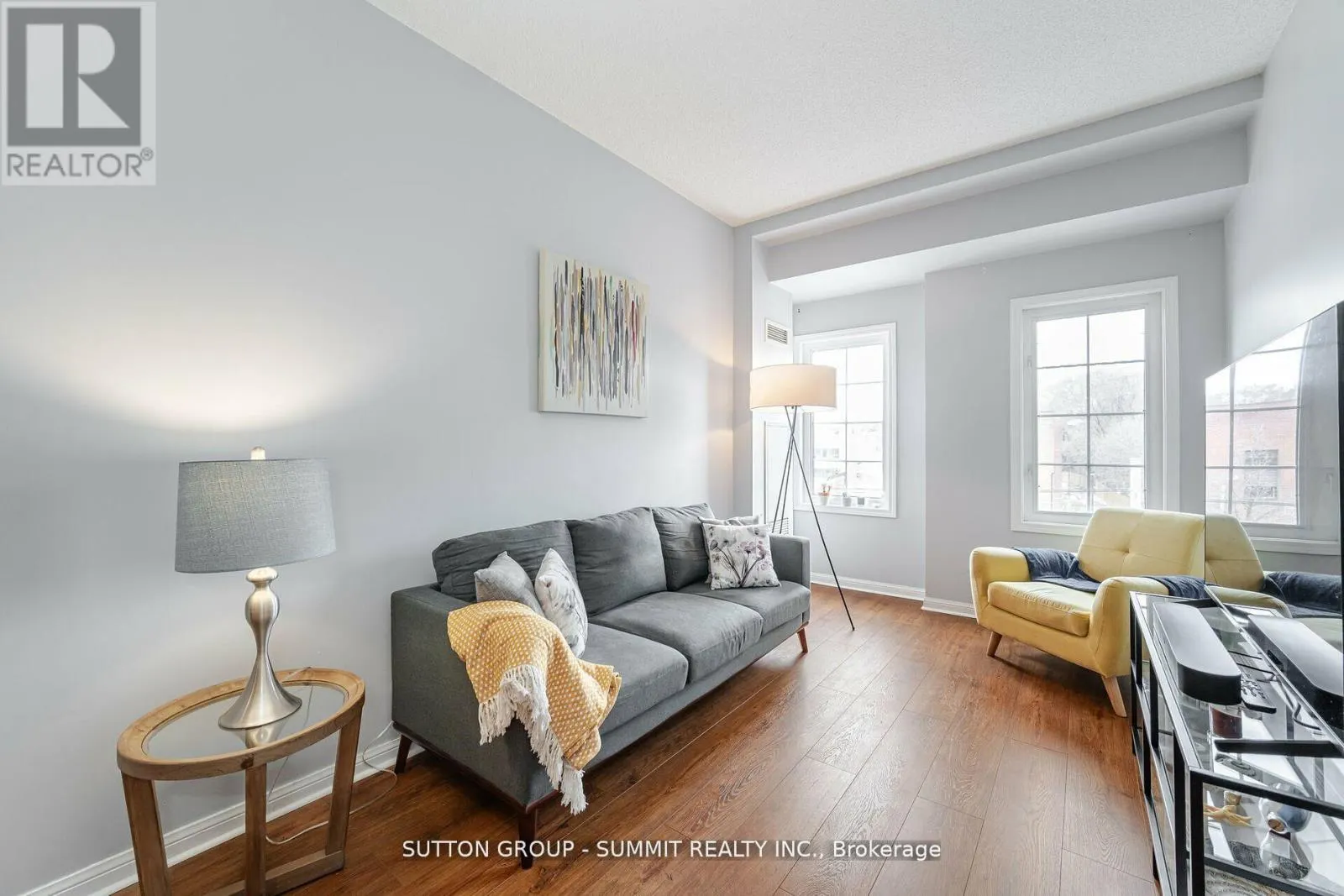 304 - 15 WINDERMERE AVENUE