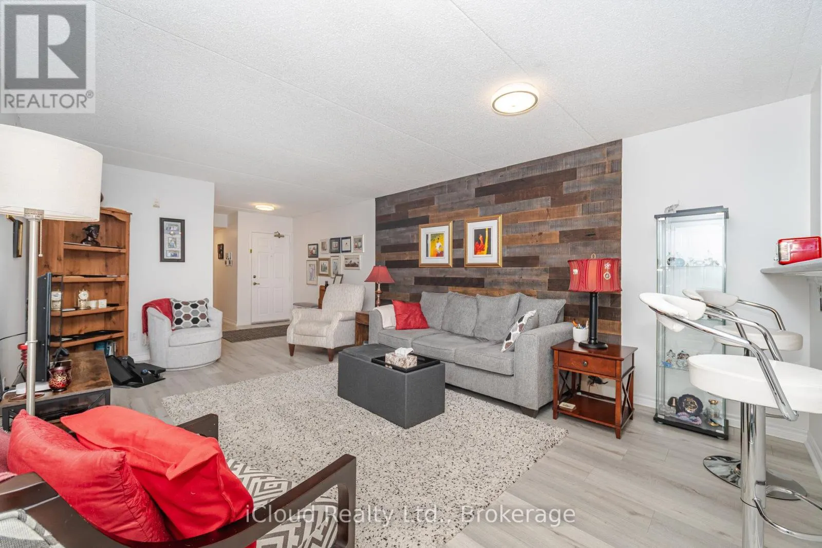 111 - 2035 APPLEBY LINE