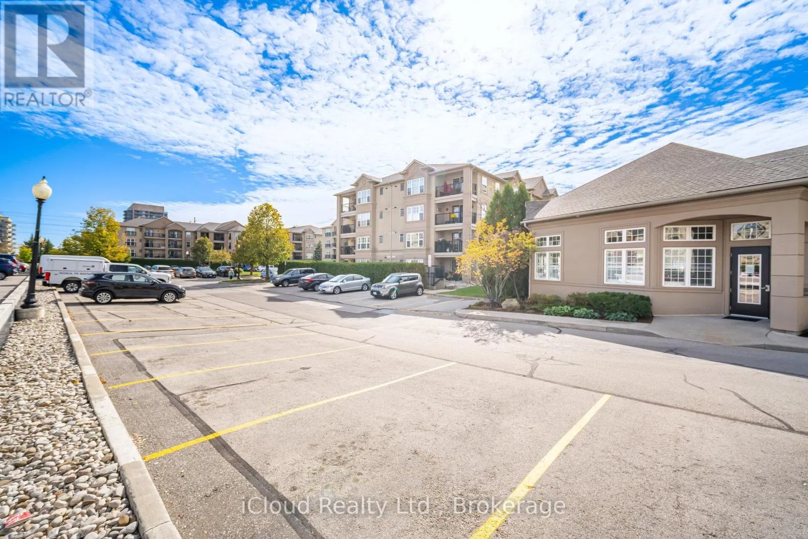 111 - 2035 APPLEBY LINE