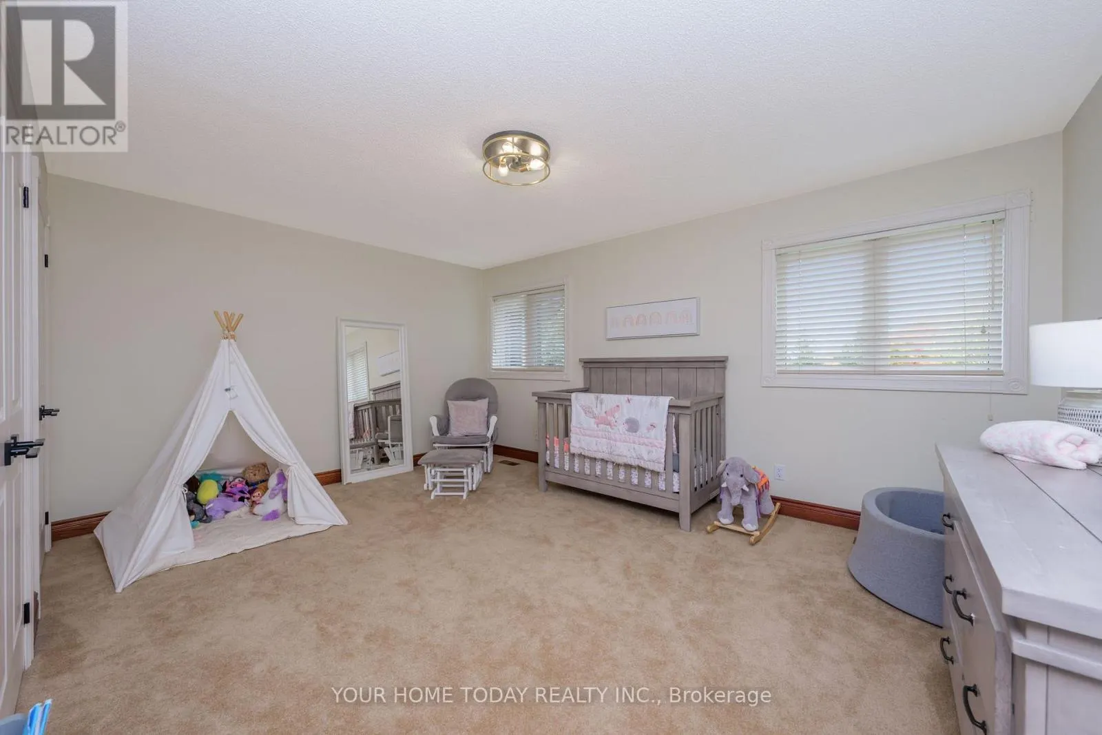 21 TURTLE LAKE DRIVE