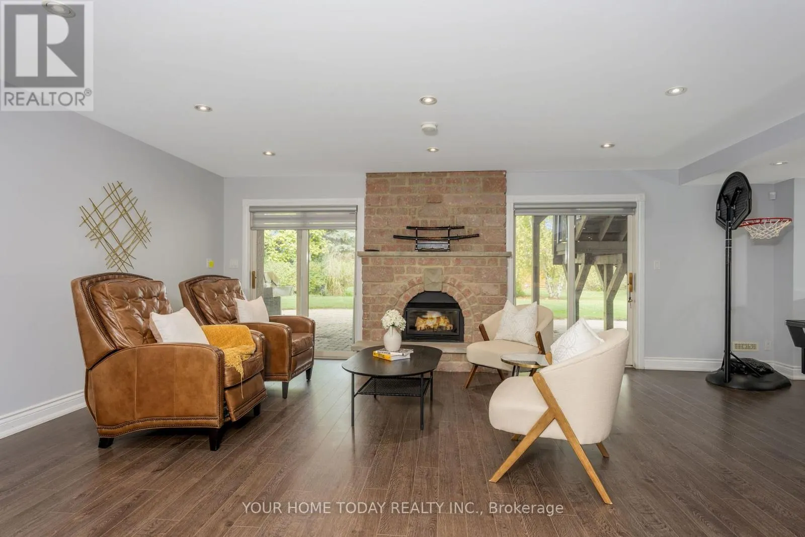21 TURTLE LAKE DRIVE