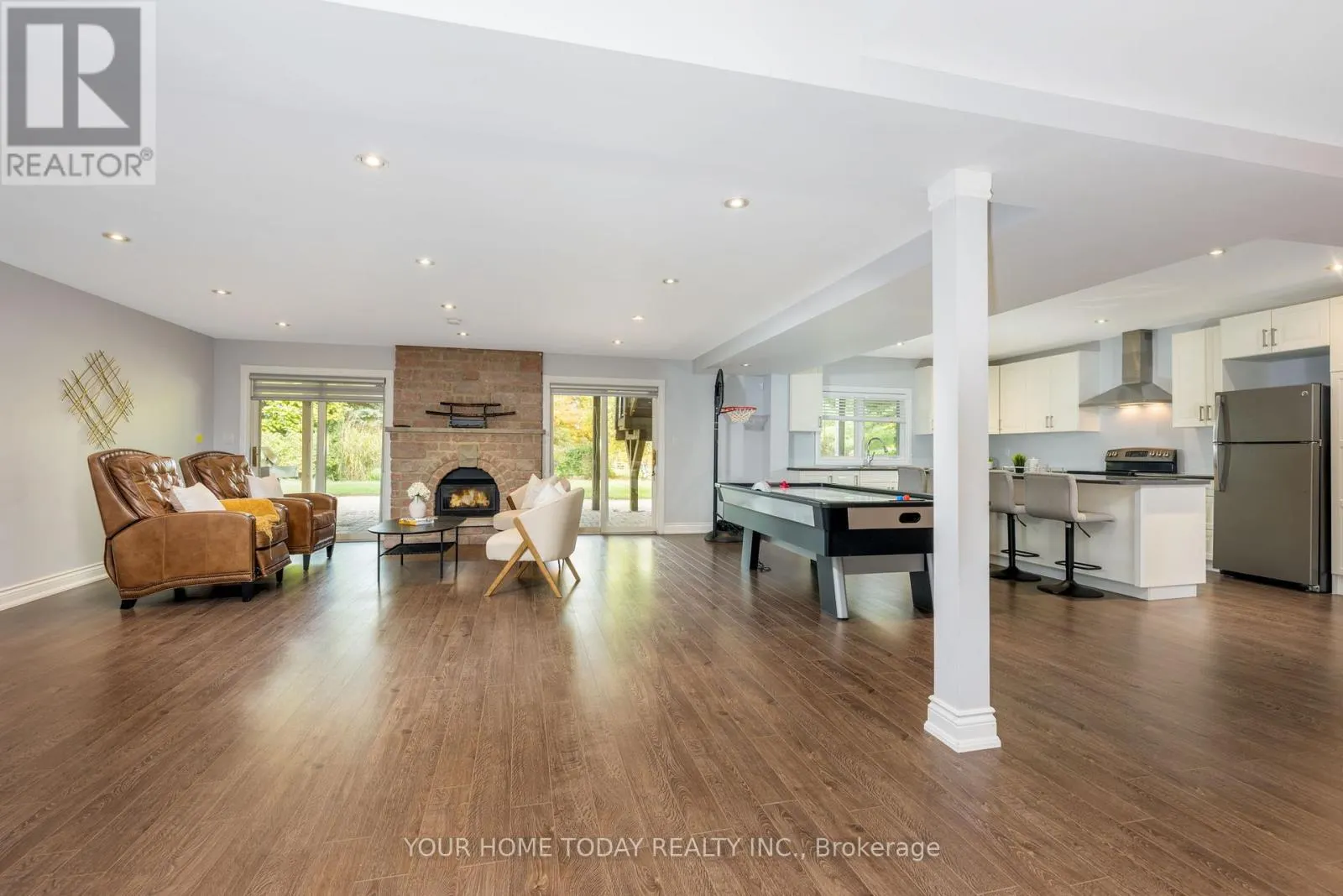 21 TURTLE LAKE DRIVE