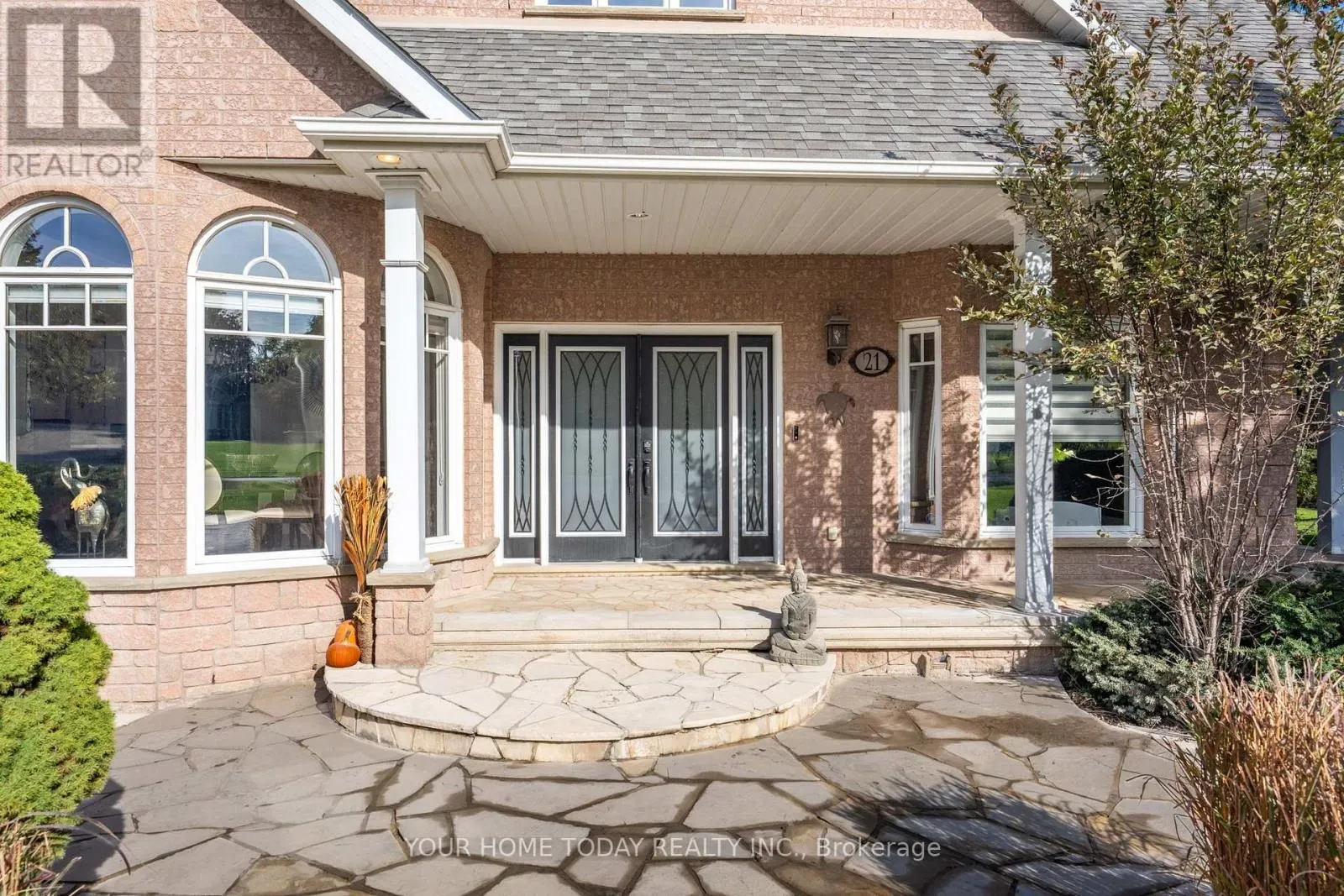 21 TURTLE LAKE DRIVE