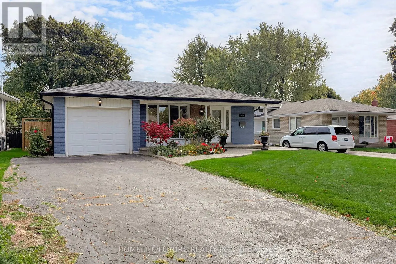 659 BRIDLE WOOD