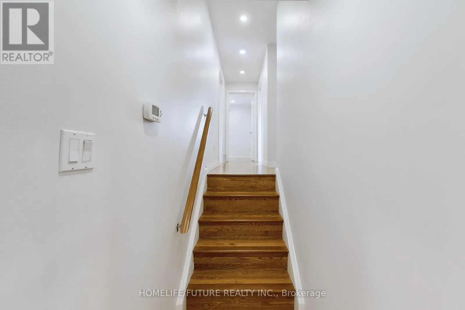 659 BRIDLE WOOD