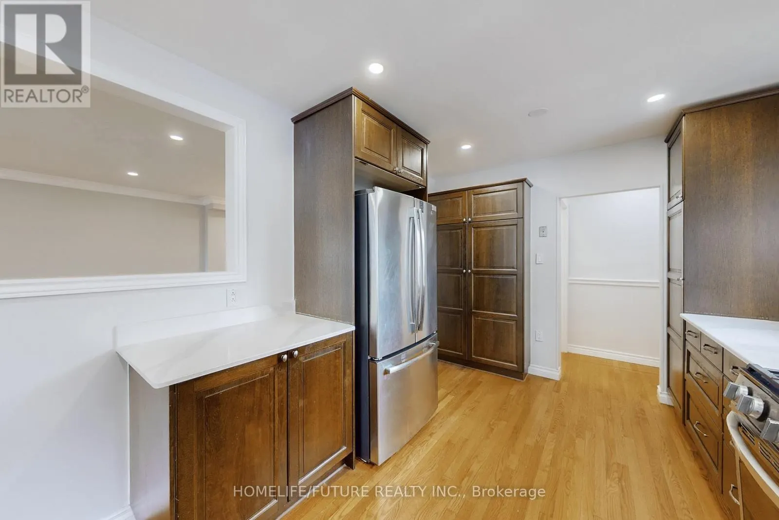659 BRIDLE WOOD