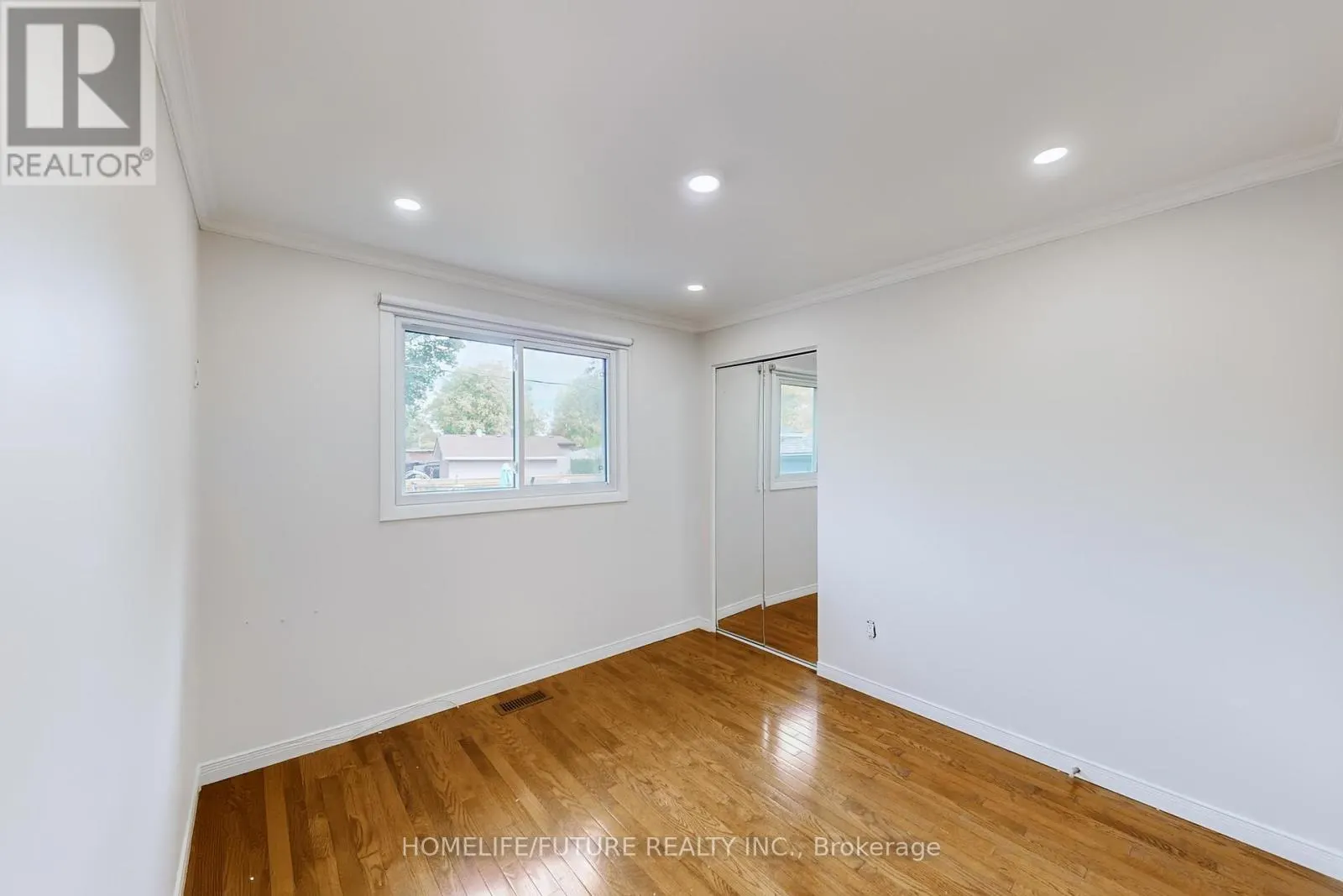 659 BRIDLE WOOD