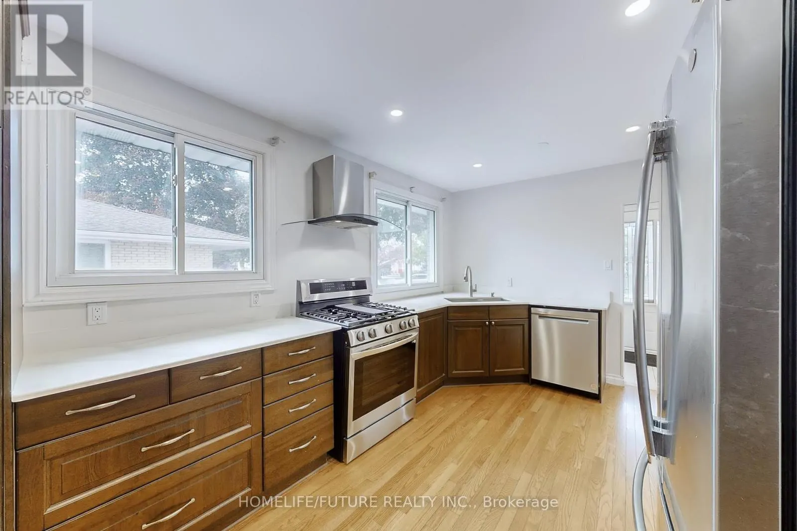 659 BRIDLE WOOD