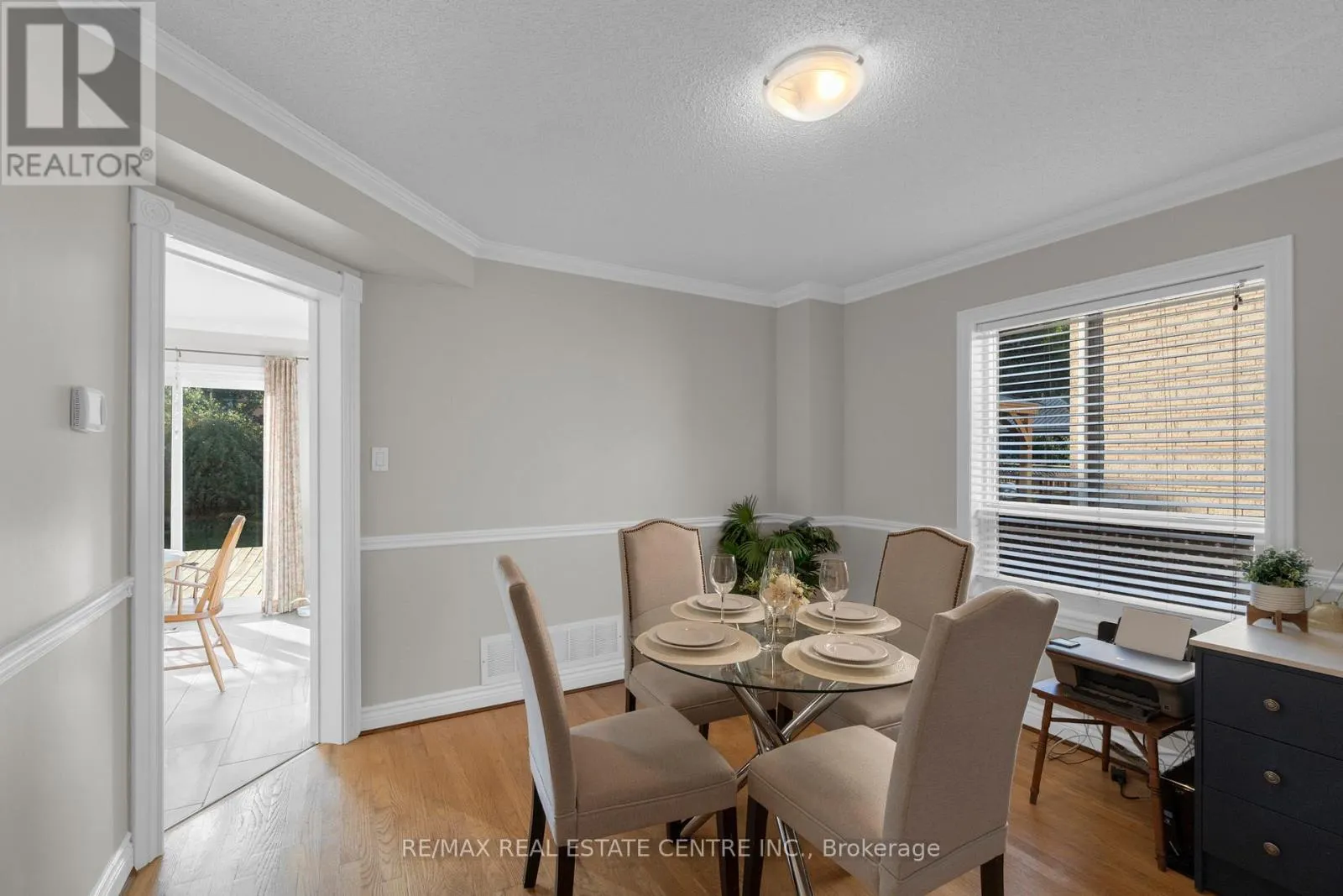 21 WATSON ROAD