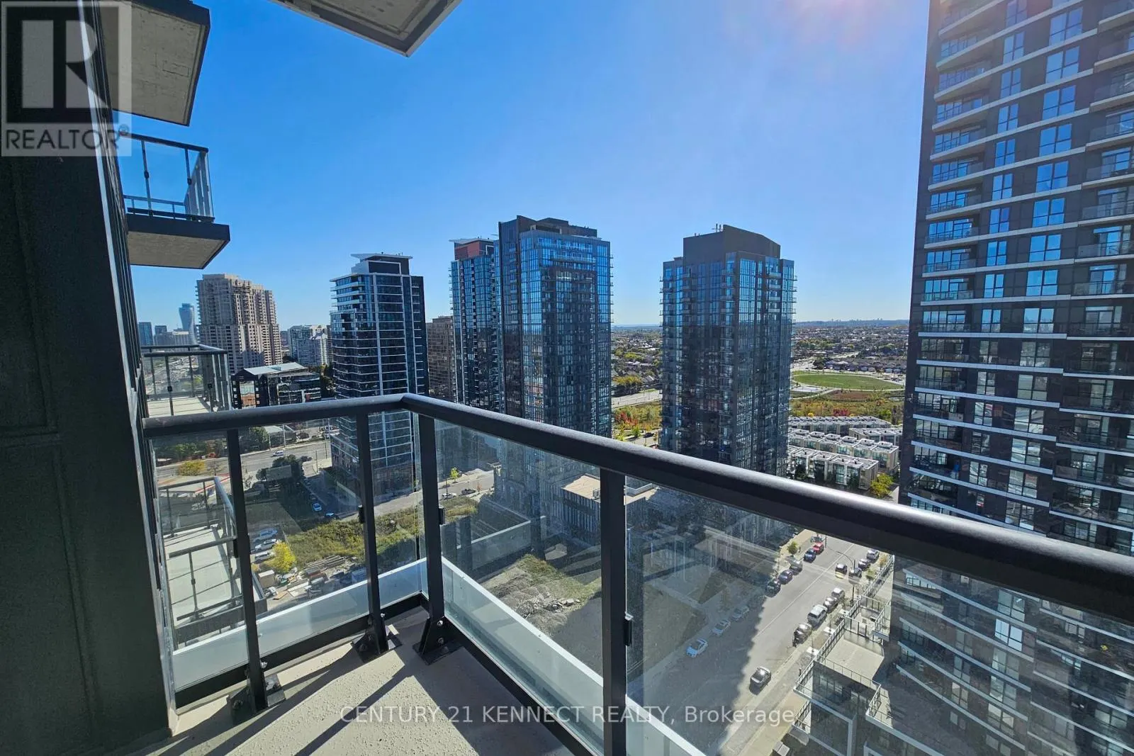 1705 - 15 WATERGARDEN DRIVE
