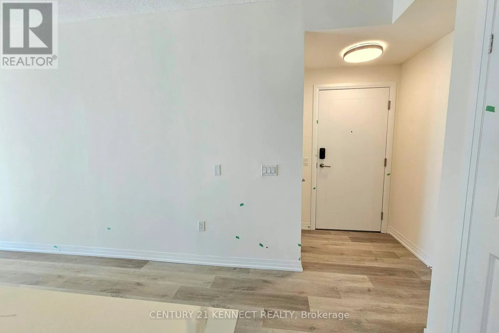 1705 - 15 WATERGARDEN DRIVE