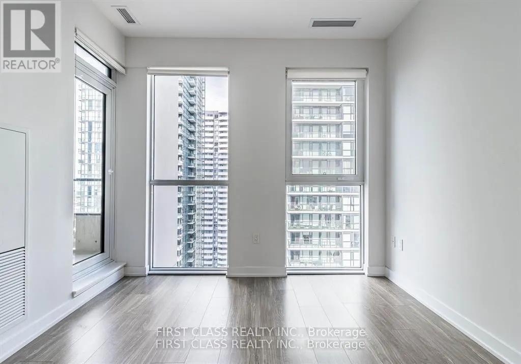 3216 - 4055 PARKSIDE VILLAGE DRIVE