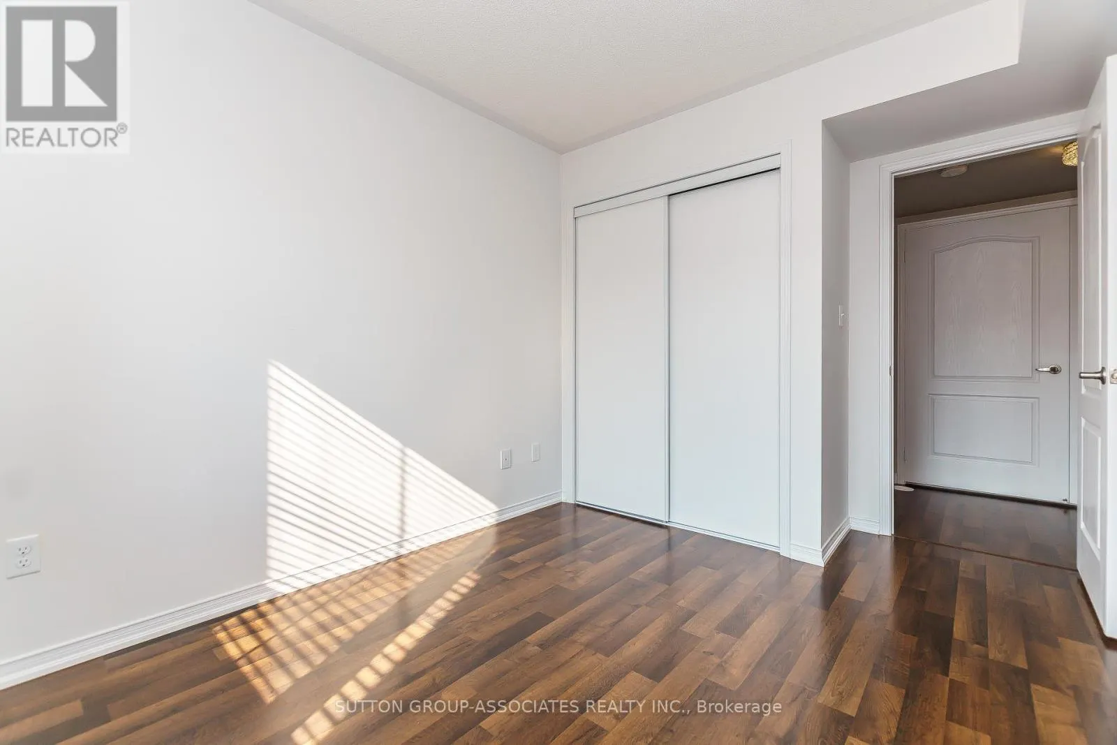 10 - 2508 POST ROAD