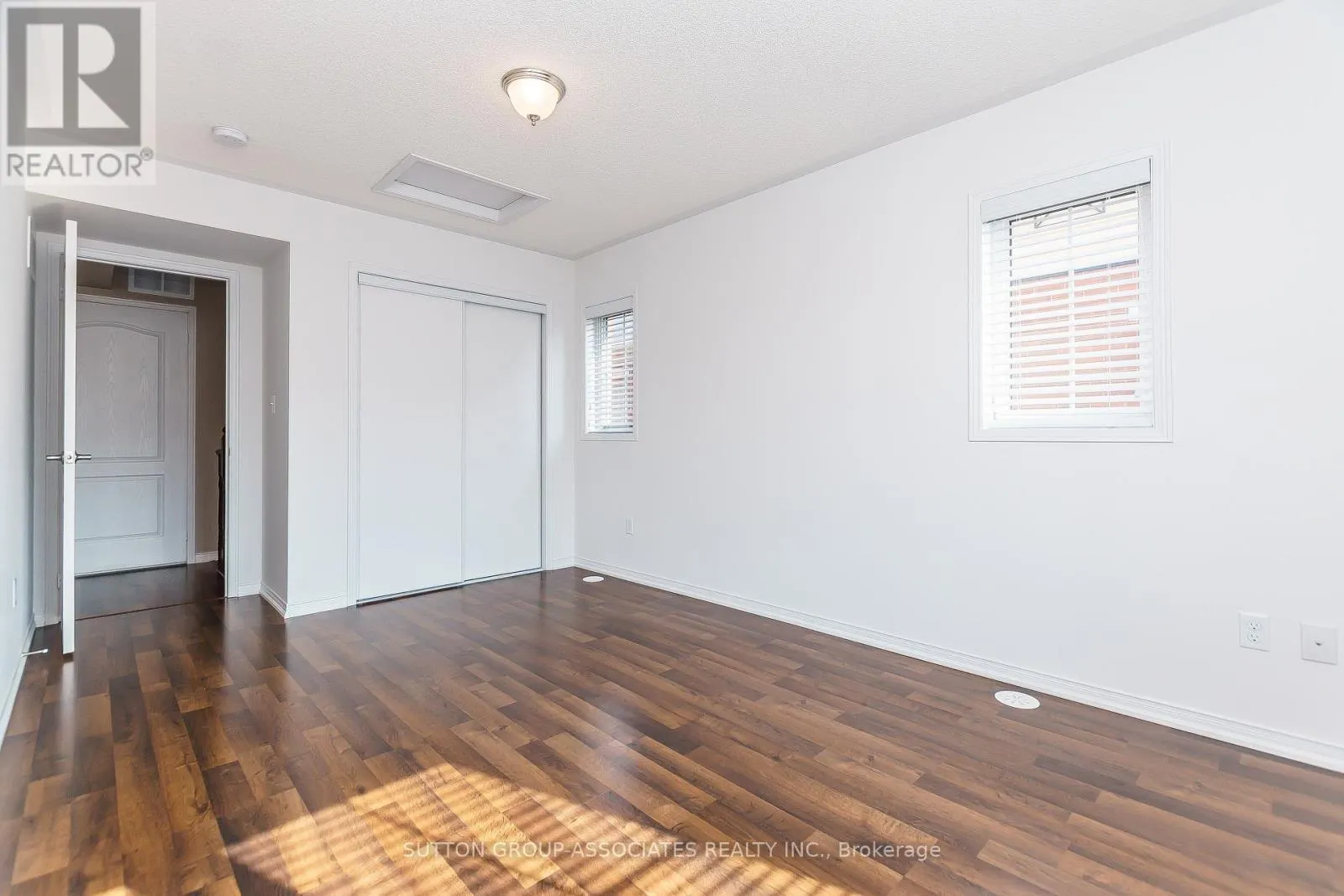 10 - 2508 POST ROAD
