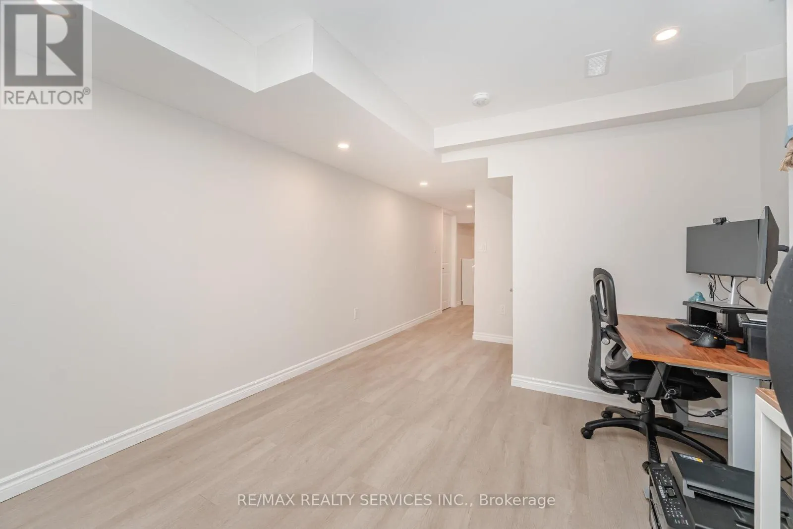 29 LIPPA DRIVE