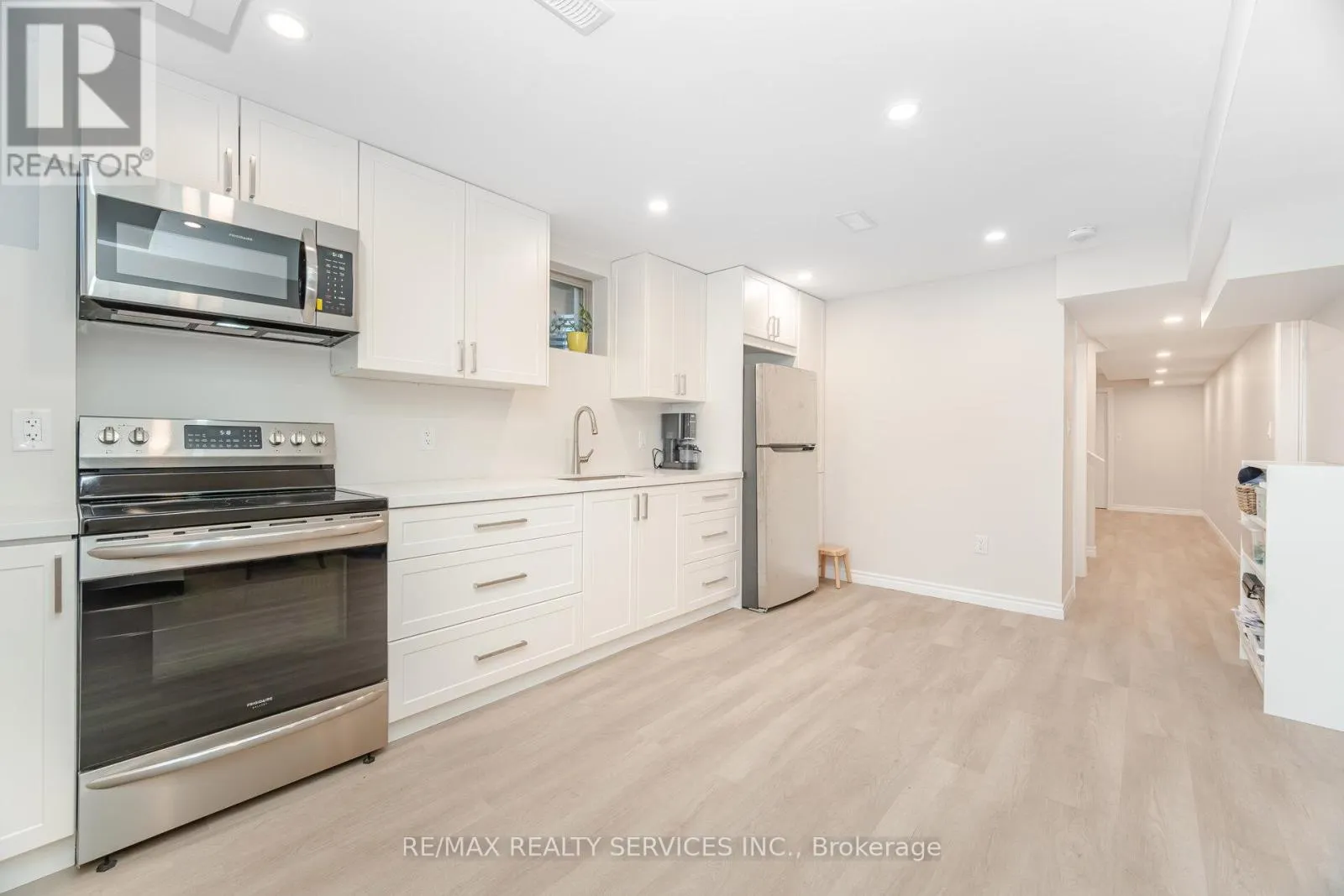 29 LIPPA DRIVE