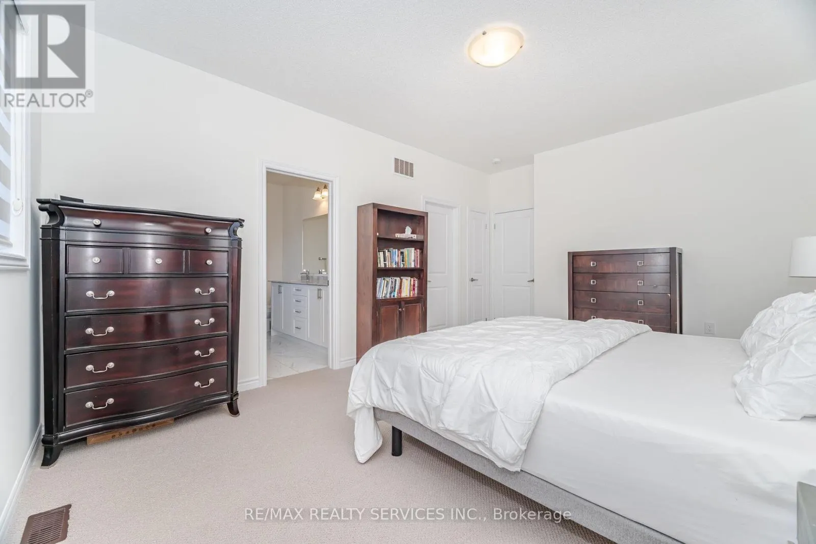 29 LIPPA DRIVE