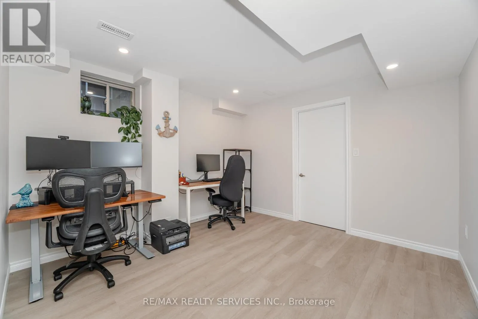 29 LIPPA DRIVE