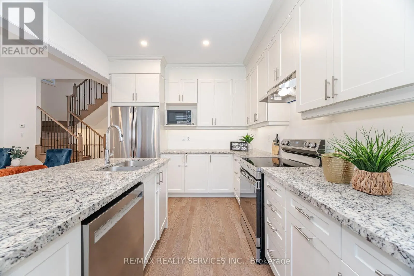 29 LIPPA DRIVE