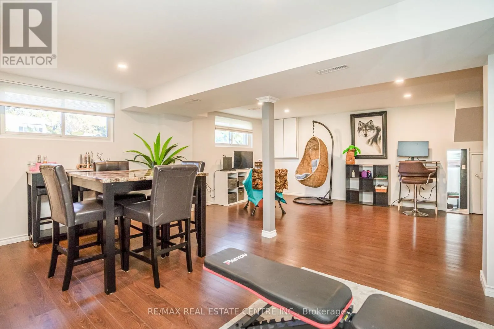 95 AVONMORE CRESCENT