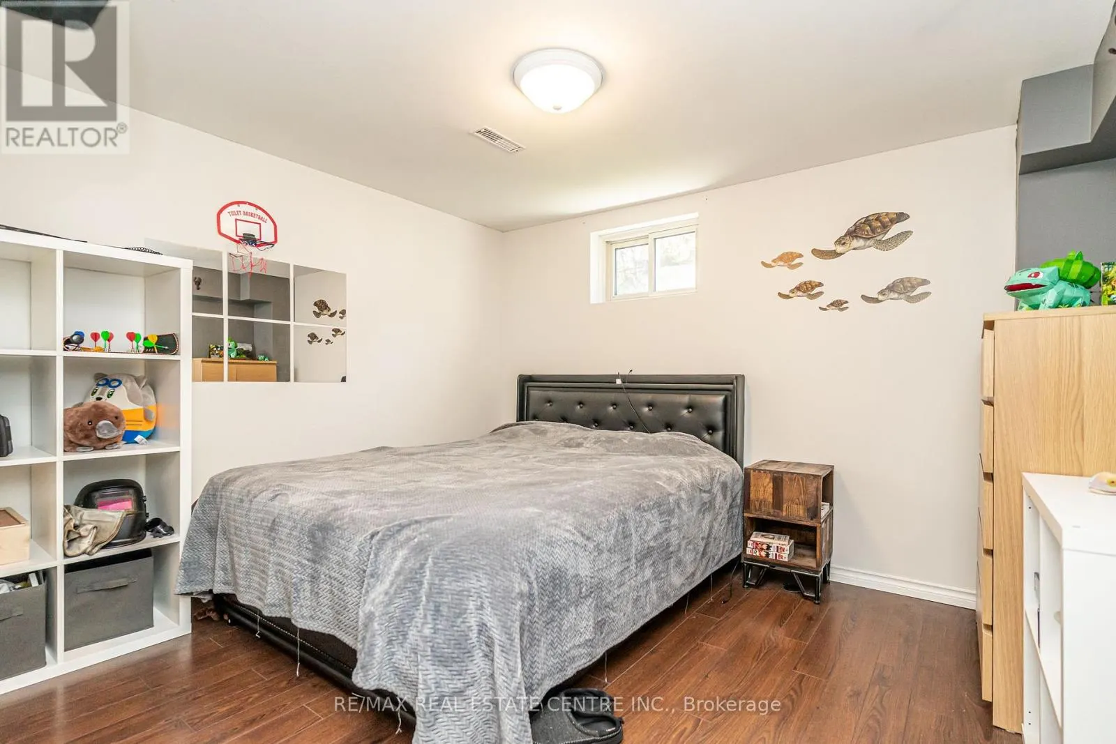 95 AVONMORE CRESCENT