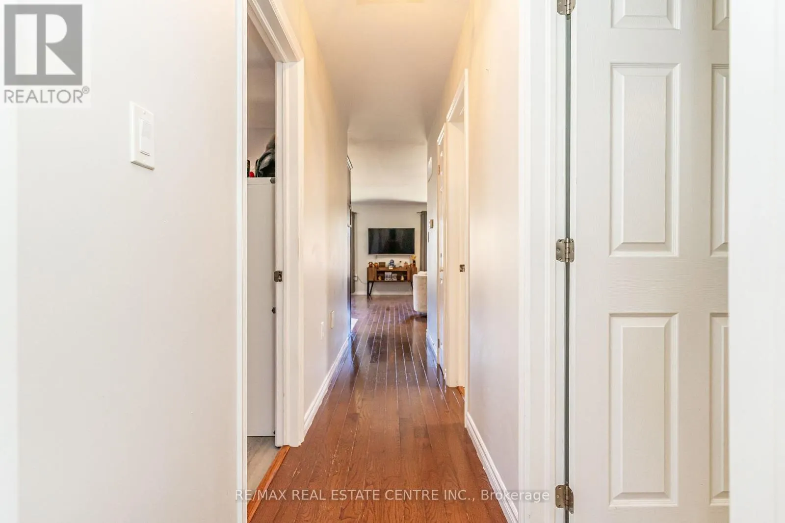 95 AVONMORE CRESCENT