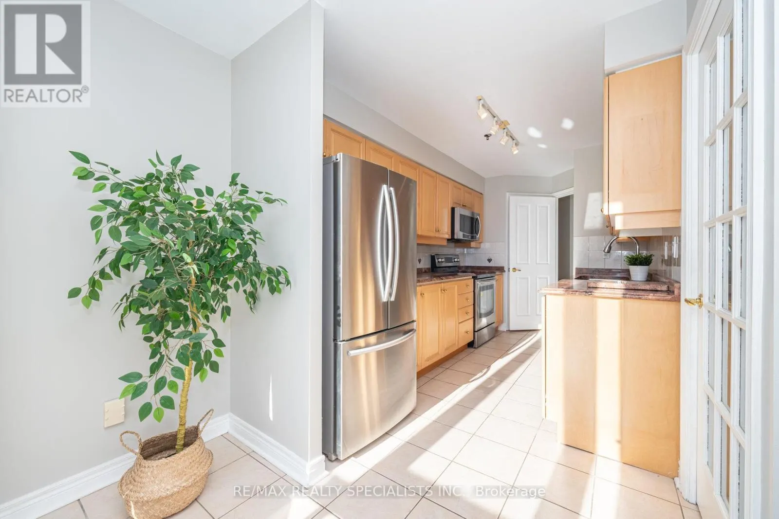 GLA1 - 60 OLD MILL ROAD