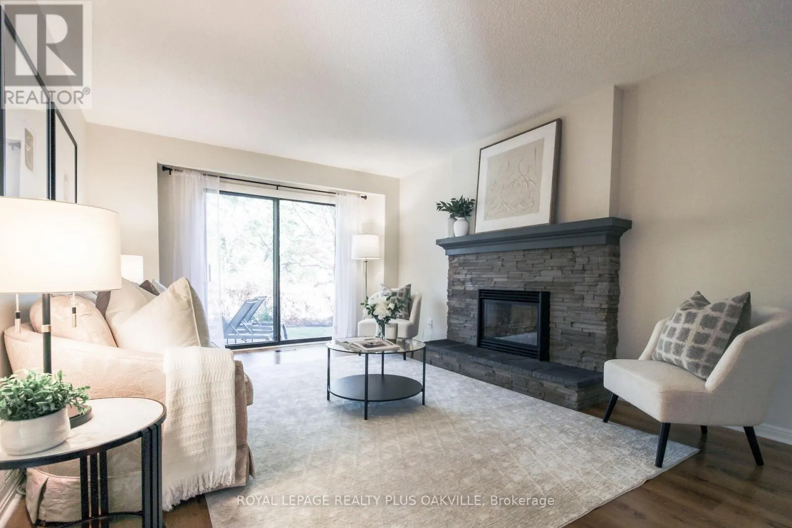 1303 HENLEY PLACE