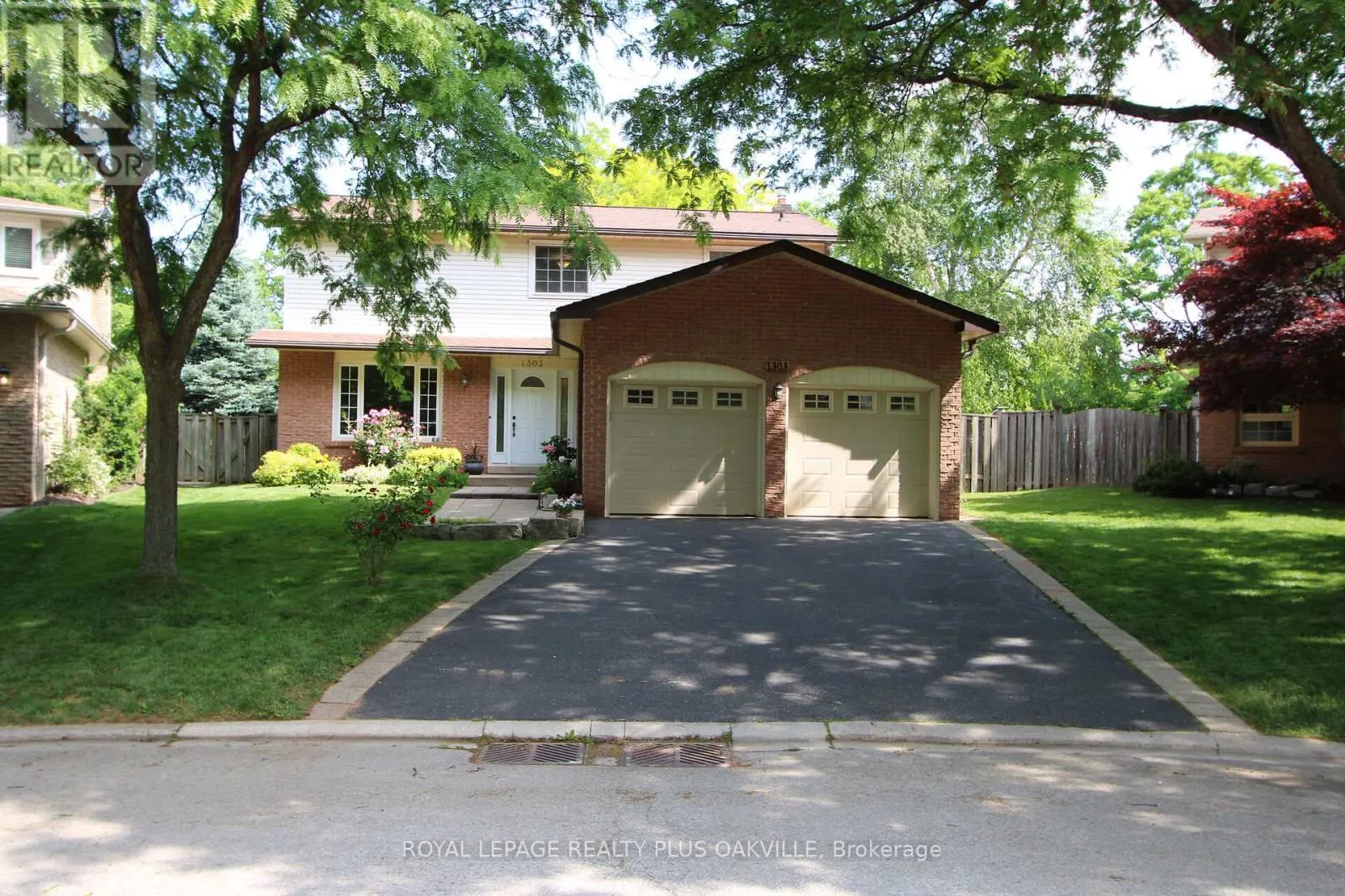 1303 HENLEY PLACE