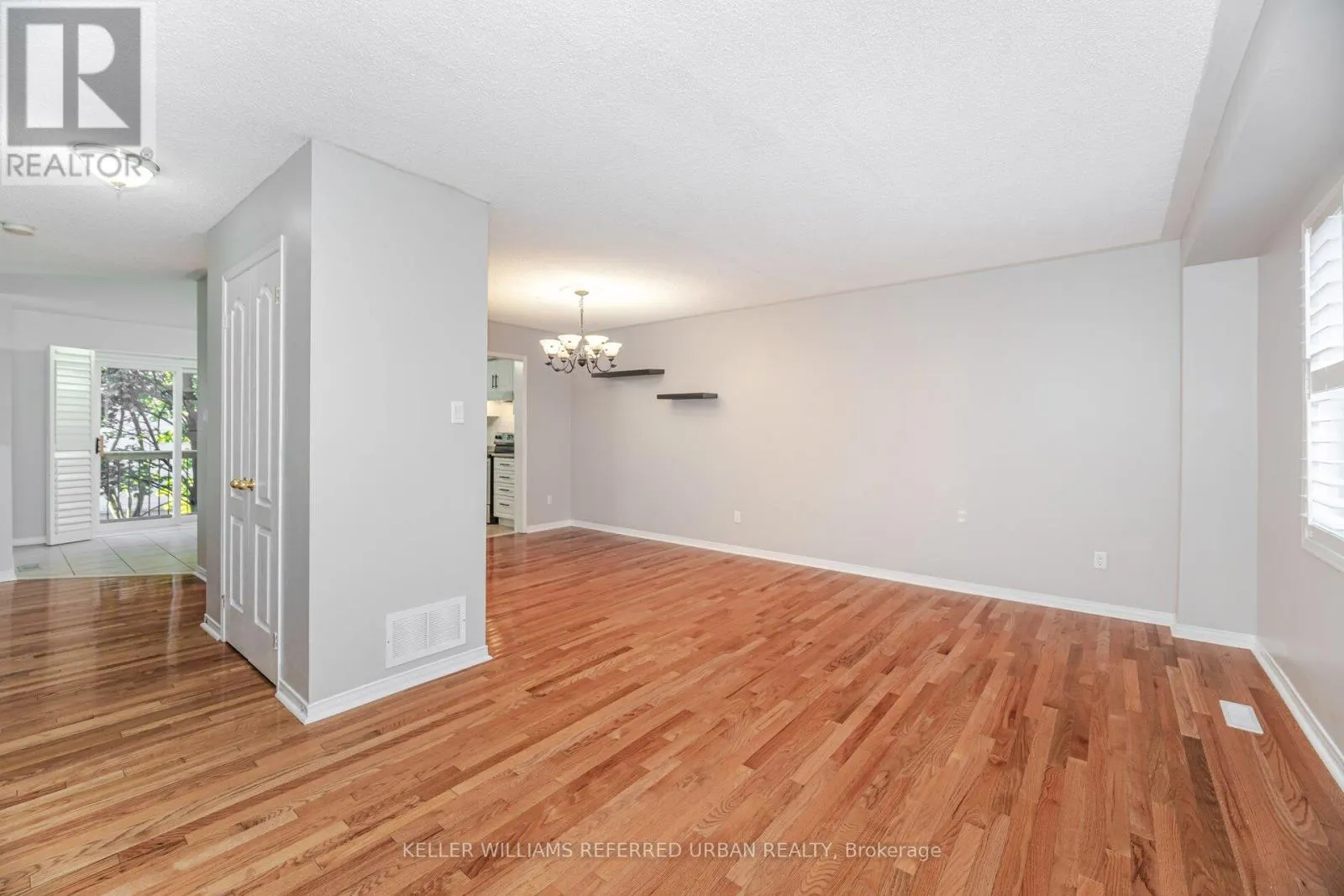 10 - 8305 MCLAUGHLIN ROAD S